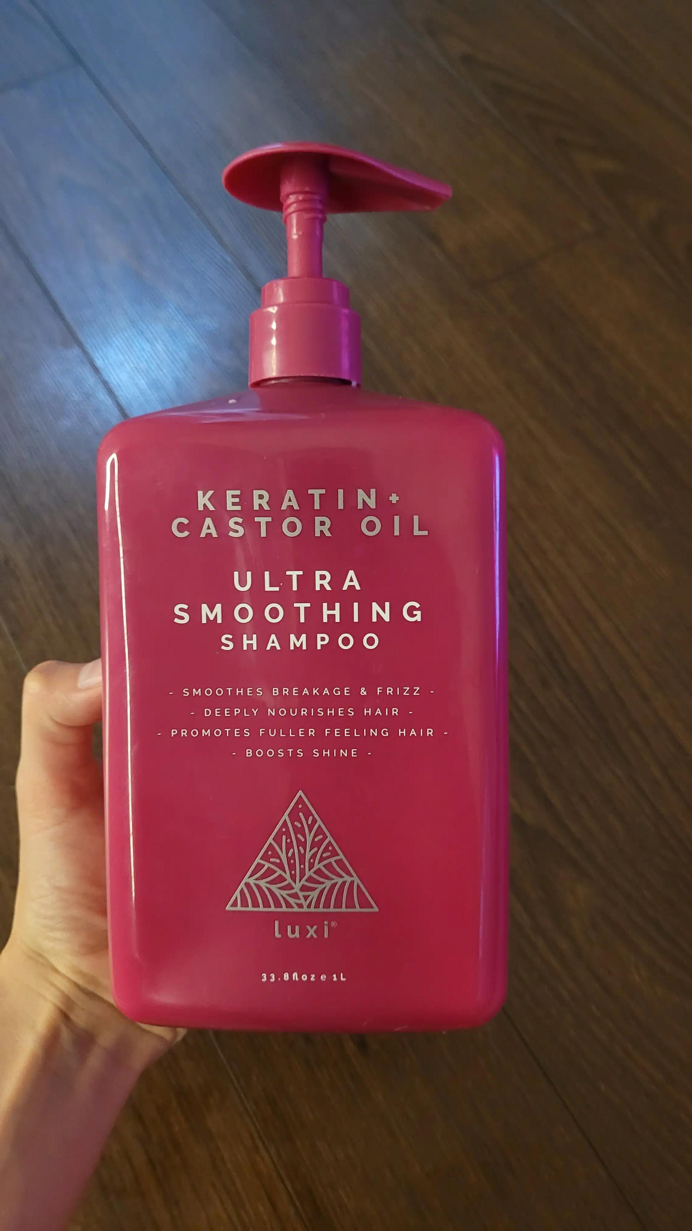 Luxi Keratin & Castor Oil Ultra Smoothing Shampoo