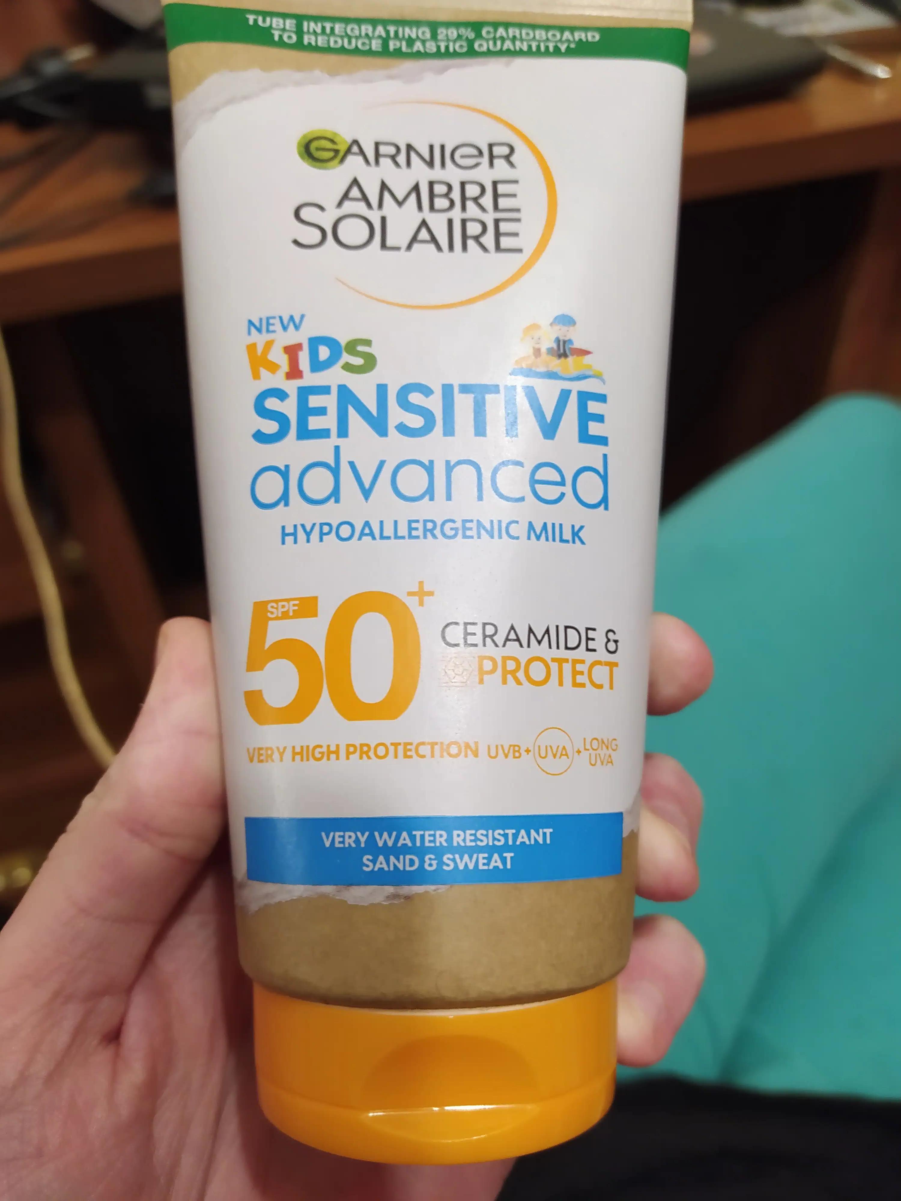 Garnier Сонцезахисне молочко для дітей. Ambre Solaire Kids SPF50+