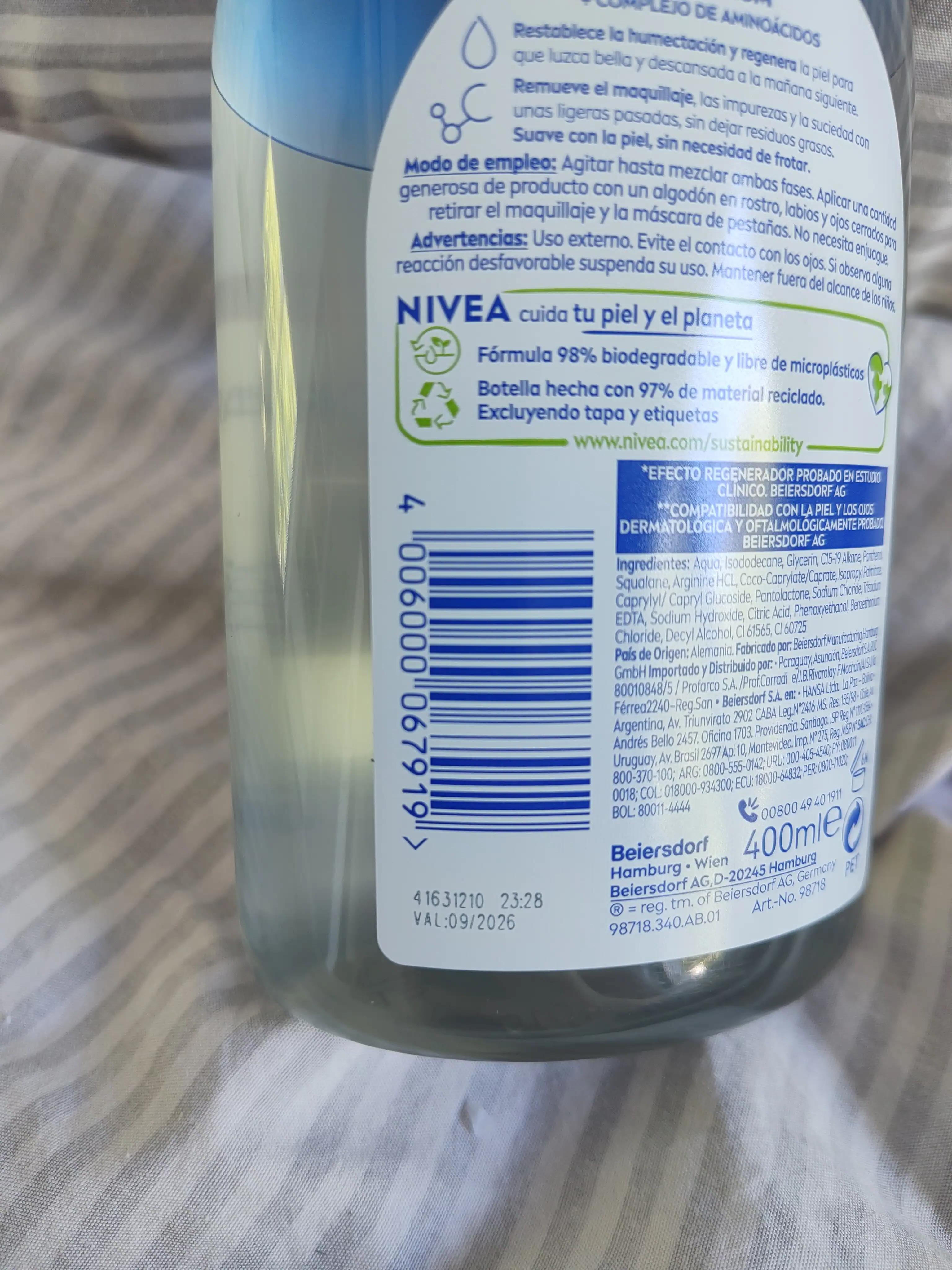 Nivea Agua micelar regeneradora