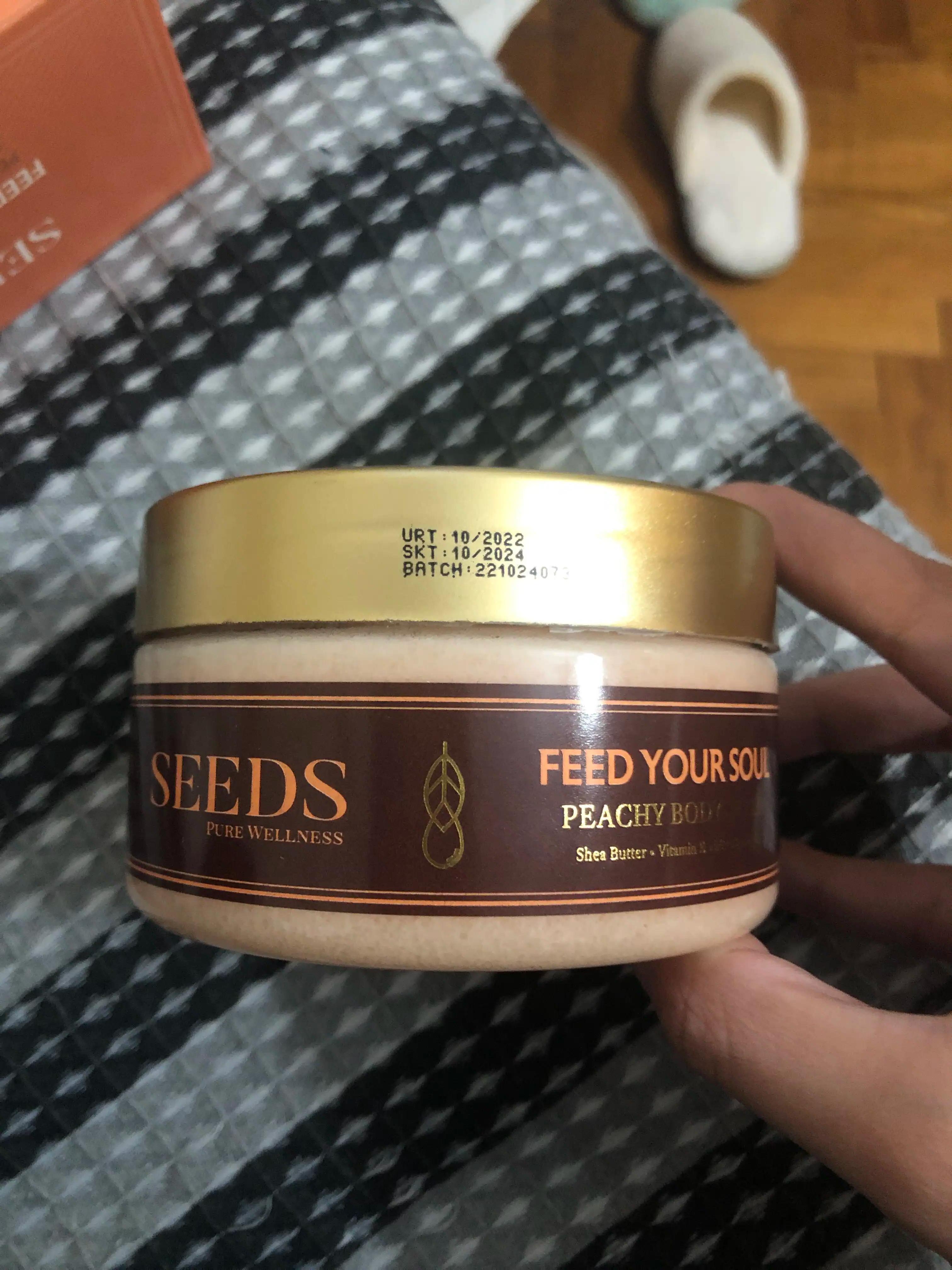 Seeds Şeftali Aromalı Besleyici Nemlendirici Vücut Peelingi