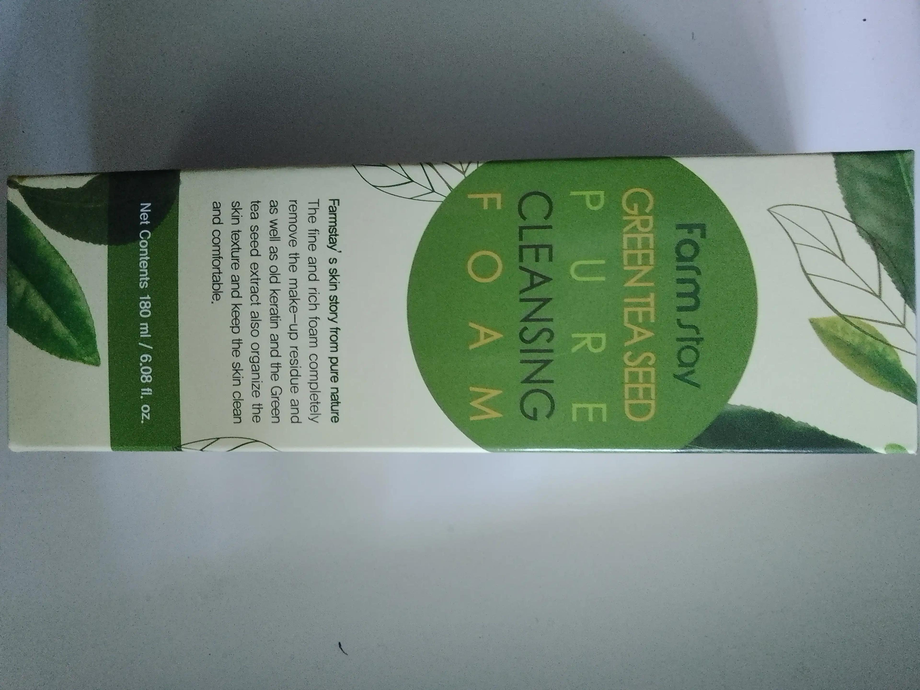 FarmStay Green tea seed pure cleansing foam